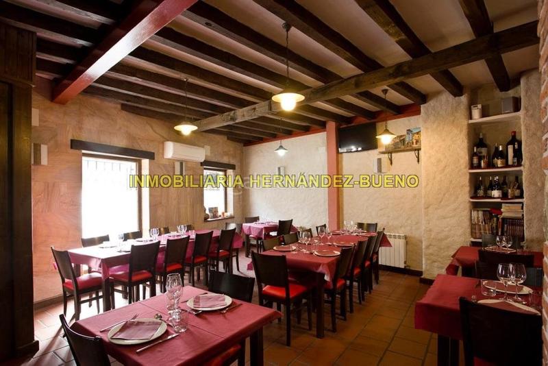 Foto 97f2912d-94ac-46bd-8ad2-000094929201. Edifici a Sequeros