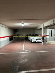 Aparcament cotxe a Centro. Plaza de garaje en pleno centro de salamanca, en íscar peyra. es