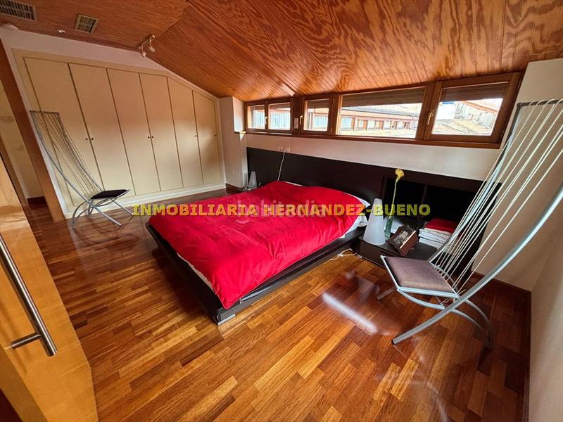 Foto c8e0a903-b21e-49a5-84eb-889eb5f154fd. Dúplex amb calefacció a Centro Salamanca