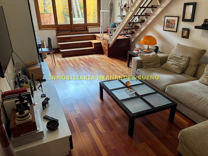 Foto dc823d1e-75d7-4e3a-b234-eb276acc4462. Dúplex amb calefacció a Centro Salamanca