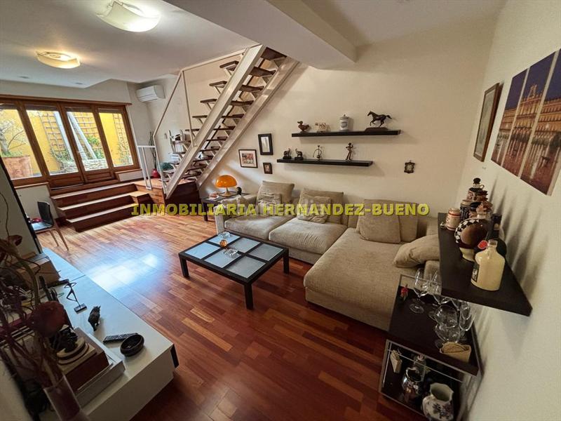 Foto ecb3bbe7-a27a-4386-8490-8230a3be20a9. Dúplex amb calefacció a Centro Salamanca