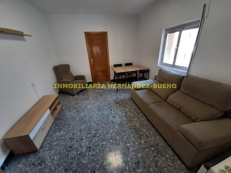 Foto 0df4c6ee-1b32-4a5b-8e57-aea75ac7b87d. Rent flat with heating in Vidal Salamanca