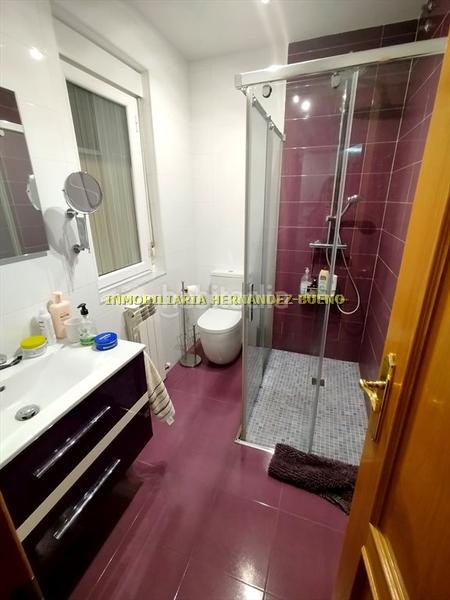 Foto 44106500-4e47-470b-83b2-6b8880fd4e3c. Casa adossada amb calefacció aparcament a Rollo - Puente Ladrillo Salamanca