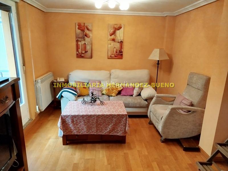 Foto 5a1a0810-9ed0-49a2-8dea-f9bce0723a04. Casa adossada amb calefacció aparcament a Rollo - Puente Ladrillo Salamanca