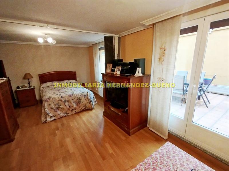 Foto 768becf7-2759-4e16-bd24-34776e853a59. Casa adossada amb calefacció aparcament a Rollo - Puente Ladrillo Salamanca