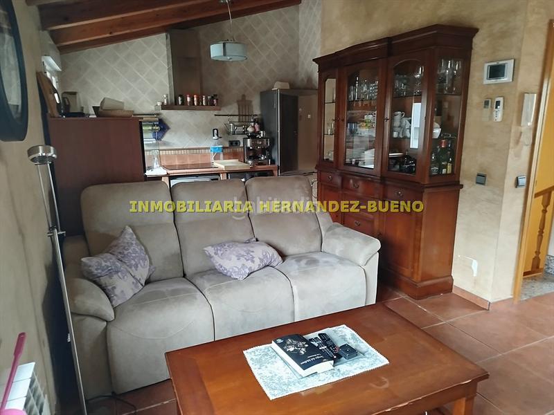 Foto dae1e983-8220-4bbf-a17d-ead35e82ec8c. Casa adossada amb calefacció aparcament a Rollo - Puente Ladrillo Salamanca