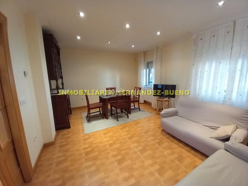 Foto 99a2f8b5-f353-4d2b-8659-71f38b74fc3c. Rent flat with heating in Vidal Salamanca
