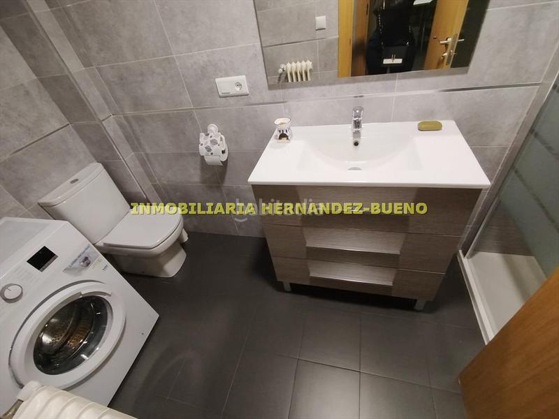 Foto 52266fe6-26f3-450a-9121-d31b40c1bc7c. Lloguer pis amb calefacció aparcament a Carmelitas Salamanca