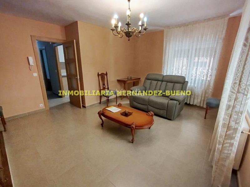 Foto b160065b-eca0-4db2-a9b7-5e31c53a06d4. Miete etagenwohnung mit heizung parking in Carmelitas Salamanca