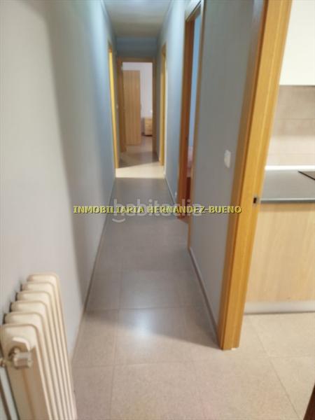 Foto b59bae66-977a-4665-8666-dcf7d68b2f56. Rent flat with heating parking in Carmelitas Salamanca