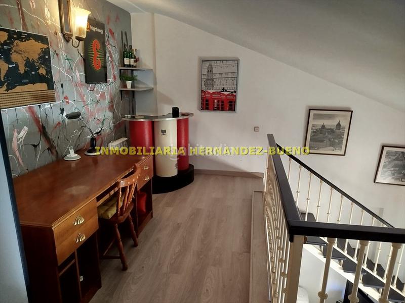 Foto f42179f1-fd93-4241-9097-aa208a3eb893. Rent duplex with heating in Universidad - Tenerías Salamanca