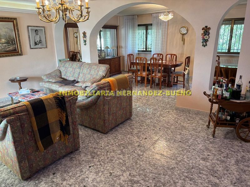 Foto 07fcb66f-07f7-4990-a667-7374404076e4. Chalet with heating parking pool in Villamayor