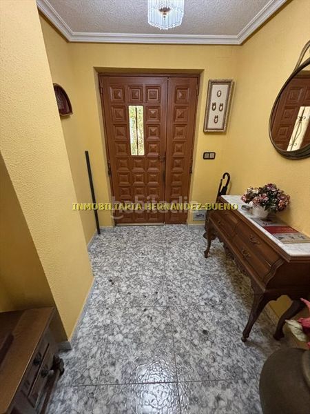 Foto 5709031f-004e-4fd5-aa25-60a767d83a16. Chalet with heating parking pool in Villamayor
