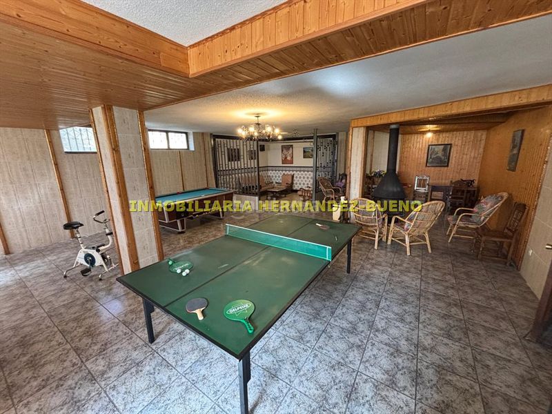 Foto 62125d21-e226-4661-91da-78879be47a3d. Chalet with heating parking pool in Villamayor