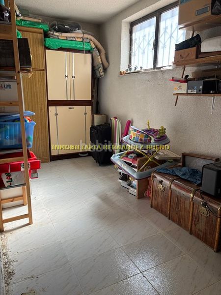 Foto 6b3c9b5b-535e-4335-95ed-abe5b9d413b0. Chalet with heating parking pool in Villamayor