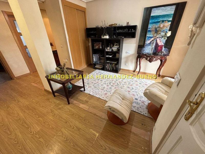 Foto 05aab446-6c55-4d68-a416-1e7db50a0246. Casa adossada amb calefacció aparcament a Carrascal de Barregas