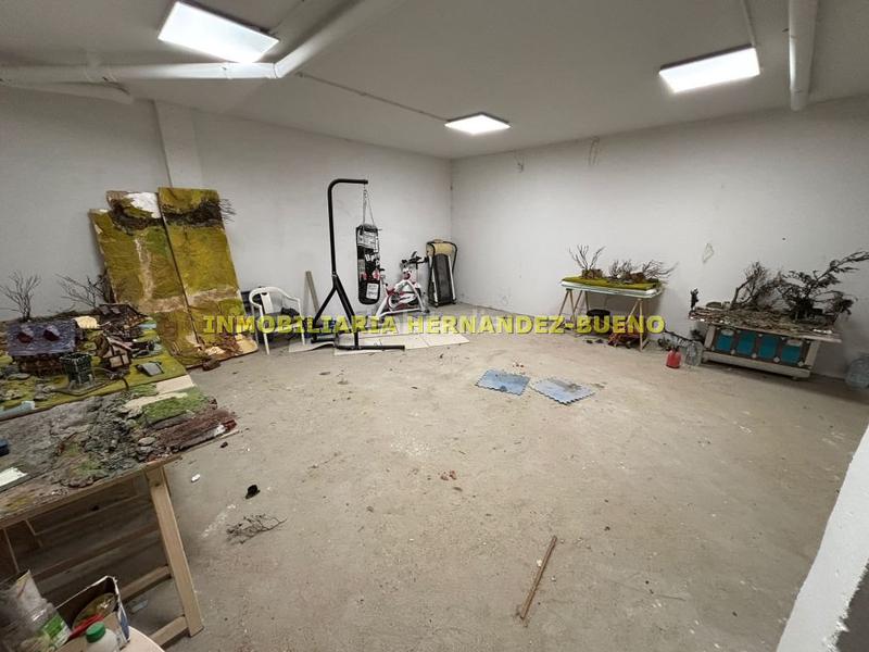 Foto 0c42ecf6-5a7b-4c4c-9b67-489de1a951f8. Casa adossada amb calefacció aparcament a Carrascal de Barregas