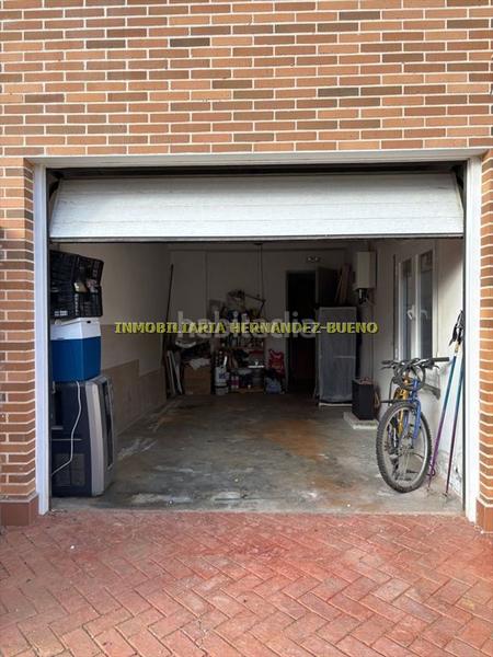 Foto 3171b7ea-97ae-493f-bd37-7c6a95d9702b. Casa adossada amb calefacció aparcament a Carrascal de Barregas