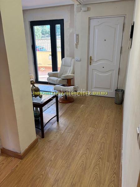 Foto baaecf5d-48c6-426c-b396-7e66eaf0a6b7. Casa adossada amb calefacció aparcament a Carrascal de Barregas