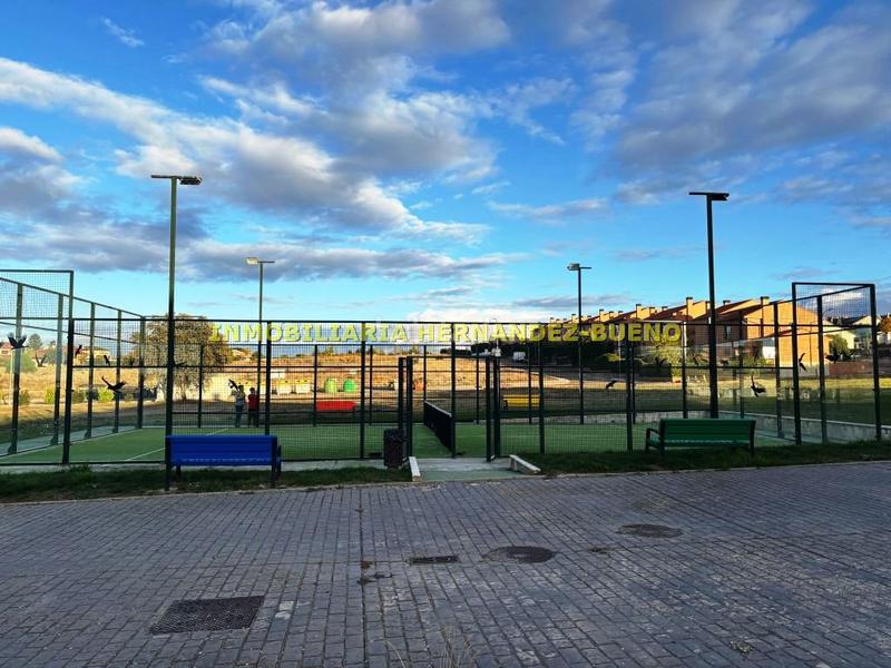 Foto e27f23f0-f87e-411a-a2b1-d8d46c5a457c. Casa adossada amb calefacció aparcament a Carrascal de Barregas