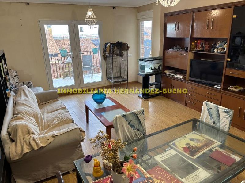 Foto fcff954d-5c37-4dc9-bb5e-4290a6600161. Casa adossada amb calefacció aparcament a Carrascal de Barregas