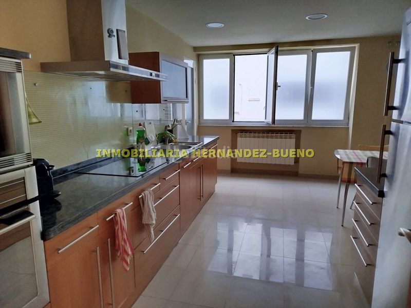 Foto bebdea01-09a2-481a-adb4-d023e1979de8. Pis amb calefacció a Centro Salamanca