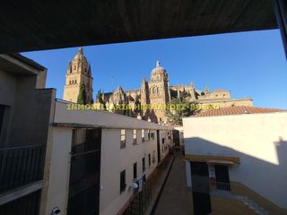 Alquiler Piso en Universidad - Tenerías. Magnífico piso  dúplex en pleno barrio antiguo, junto a las cate