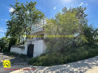 Xalet a Alba de Tormes. Chalet individual en alba de tormes, recién rebajado!!!parcela d
