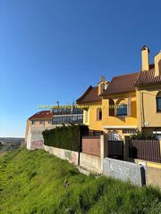 Casa bifamiliare in Teso de la Feria - Arrabal. Atención!!!quieres vivir en un chalet a 15 minutos andando y a 5