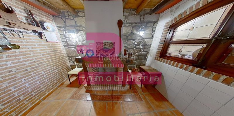 Foto b9b8b2e1-a7c0-466a-b945-e9fb0039f92d. Casa con parcheggio in Cabrerizos
