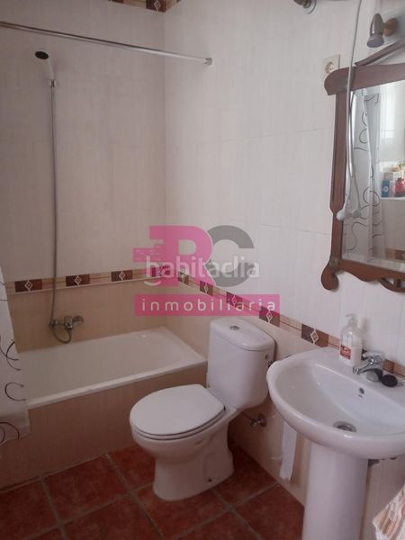 Foto cc3bb7e1-0a82-49ce-b310-e662fcedb58a. Casa con parcheggio in Cabrerizos