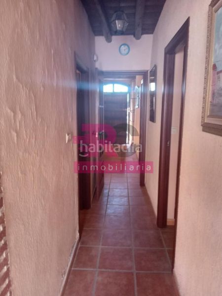 Foto da924854-4019-461f-b37e-912dee3c0814. Casa con parcheggio in Cabrerizos