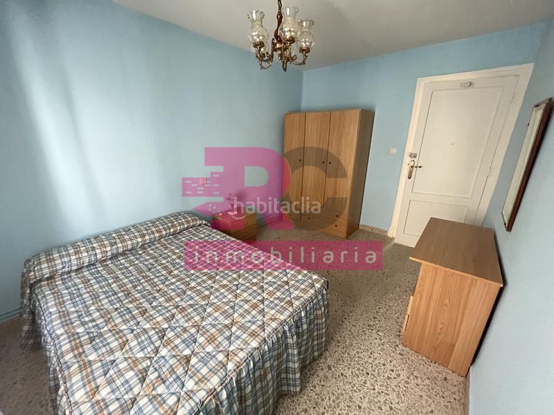 Foto 29b865e0-1a61-4cfb-a353-8c3b6332e4fb. Pis amb calefacció a Salesas Salamanca