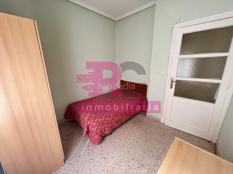 Foto ae932a56-34cf-43b3-930b-a79f639cf99e. Pis amb calefacció a Salesas Salamanca