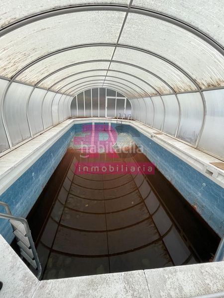 Foto b4061819-fb32-4a39-a494-a7d1235fac94. Casa con riscaldamento piscina in Cabrerizos