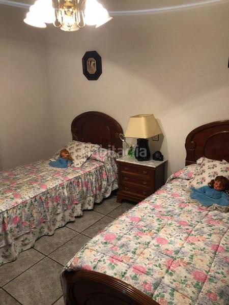 Foto ec511531-5ea5-4a61-9096-ec4cba89d1cc. Casa chalet en Vecinos