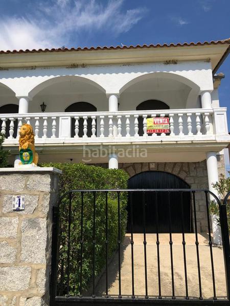 Foto f5837285-564b-4e66-a18b-4b2590b01a0c. Casa chalet en Vecinos