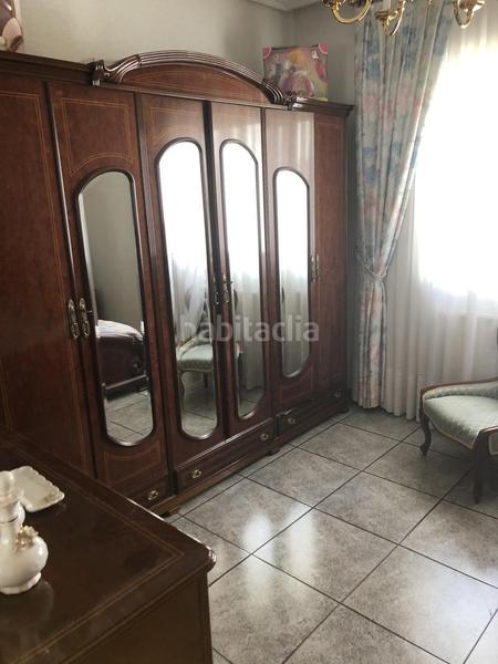 Foto fb8ef29b-995e-4d02-8692-c9b7dcd157a4. Casa chalet en Vecinos