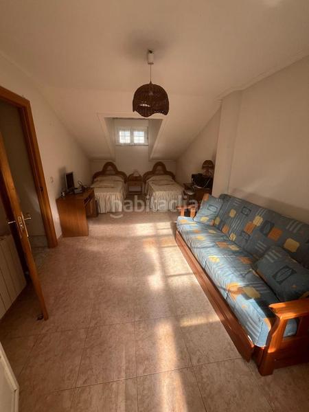 Foto a4b56935-0939-4fbe-8def-f2f5359c22e5. Casa chalet pareado en Cabrerizos