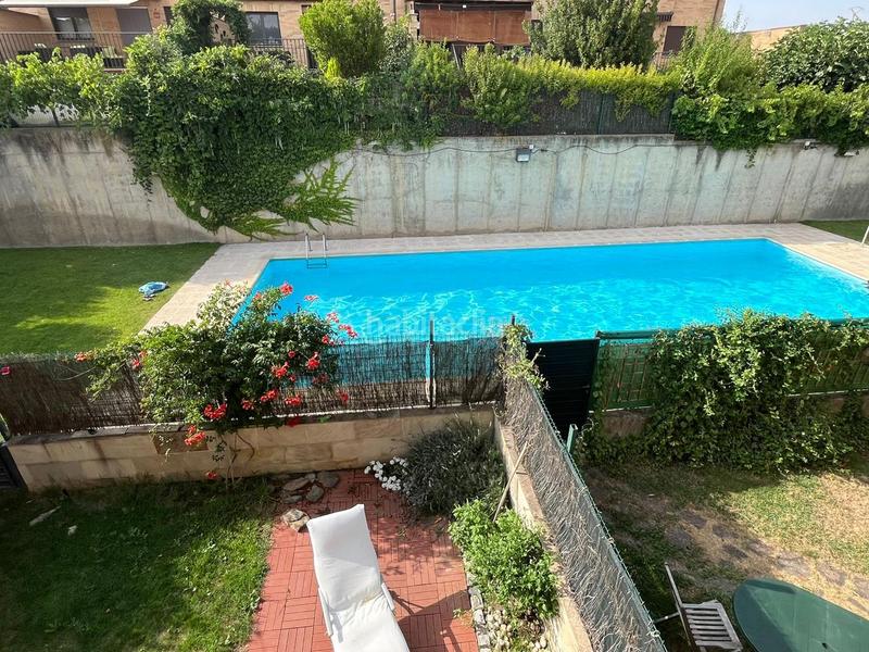 Foto 5566571c-e61a-4c4d-9bb7-3d1f3093553c. Casa adosada adosado en venta en Cabrerizos