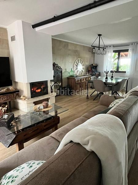 Foto 5cb0f6cb-4376-4c75-9dcb-2f2f3a37f02f. Casa adosada adosado en venta en Cabrerizos