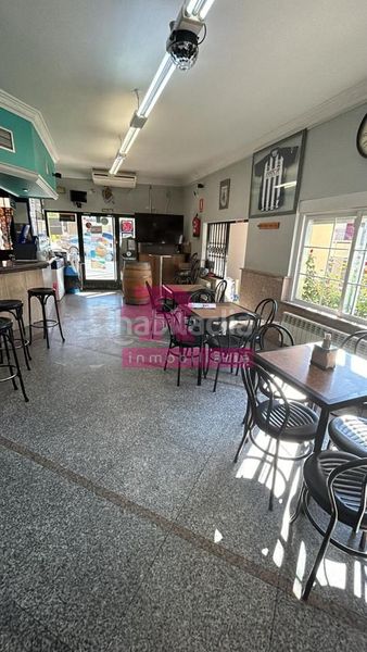 Foto 790a35e2-e1ca-4150-9d51-e01a7b439ee3. Casa con riscaldamento in Cabrerizos