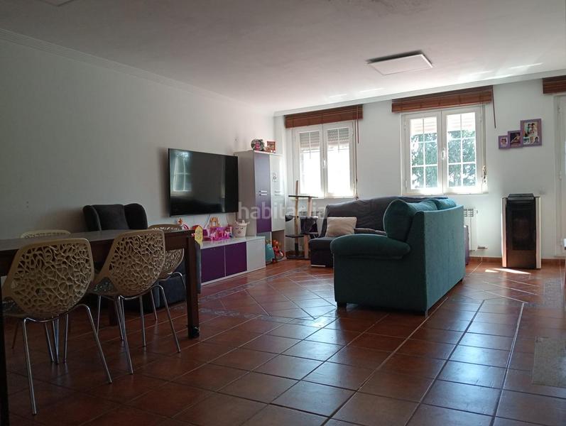 Foto 8fd5aaf6-88e2-4e53-9d9b-d10f9b0a7254. Casa adosada adosado en venta en Moriscos