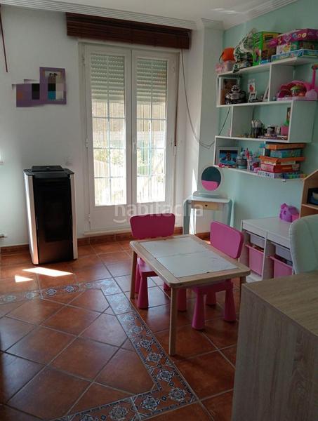 Foto b829af84-7efa-419a-b489-d3b777093281. Casa adosada adosado en venta en Moriscos