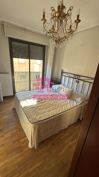 Foto 0dfbdb68-793c-4d62-b93c-9fc8e9c9d473. Pis amb calefacció aparcament a Prosperidad - Delicias Salamanca