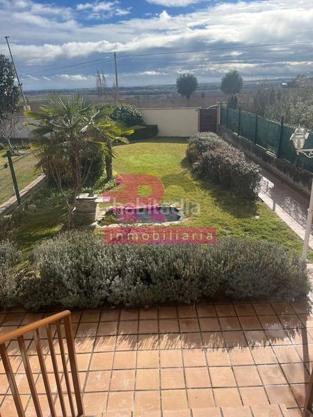 Foto fe1dbc07-7e1a-4d4a-9056-6e4ff698c195. Casa adossada amb calefacció aparcament piscina a Cabrerizos