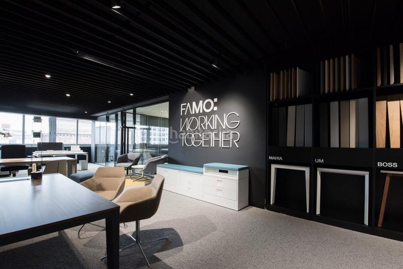 Foto 0d284cb3-b60a-4545-8e15-ec549f360a7c. Location bureau avec chauffage parking dans El Parc i la Llacuna del Poblenou Barcelona