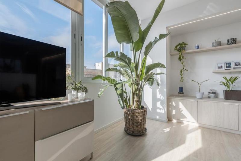 Foto 3534bca7-6c99-4123-8e35-fbe6ecd49356. Location bureau avec chauffage parking dans El Parc i la Llacuna del Poblenou Barcelona