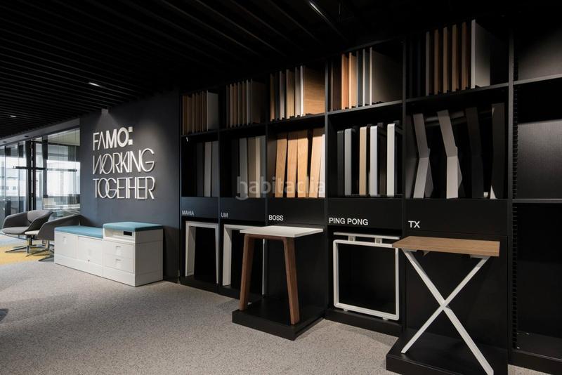 Foto fde8c2b6-63cc-4393-8c3c-822f40e79aed. Location bureau avec chauffage parking dans El Parc i la Llacuna del Poblenou Barcelona