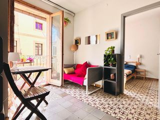 Pis  Carrer de l'atlàntida. Piso de 2 habitaciones y 2 baños cerca del mar